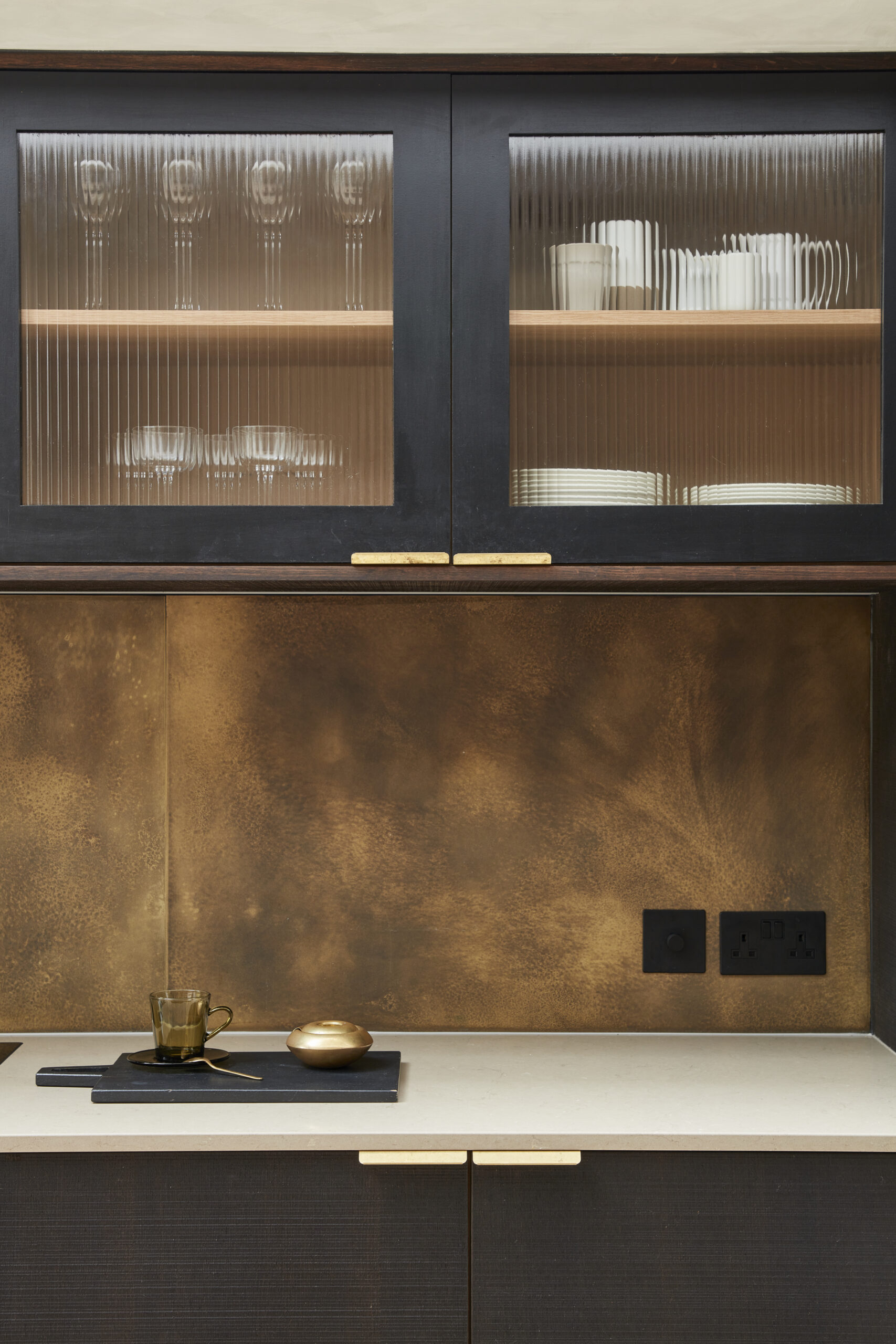 Antique Brass Splashback - Image 3
