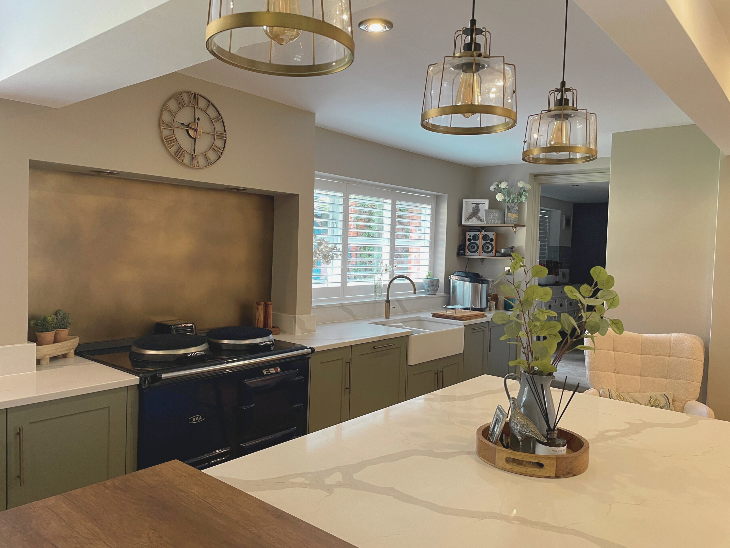 Berkshire Bronzed Brass Splashback - Image 6